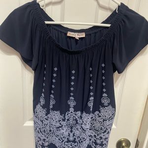 Navy blouse with lace like brocade